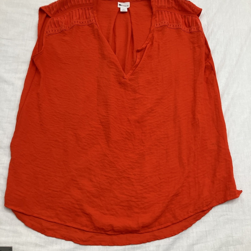 Stylus Size L Short Sleeve V-neck Ladies